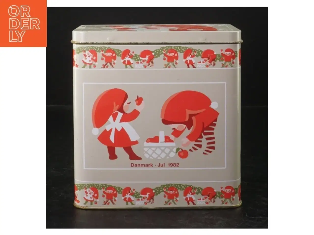 Billede 1 - Jule kagedåse (str. H. 15 cm. 14,5 x. 9 cm)