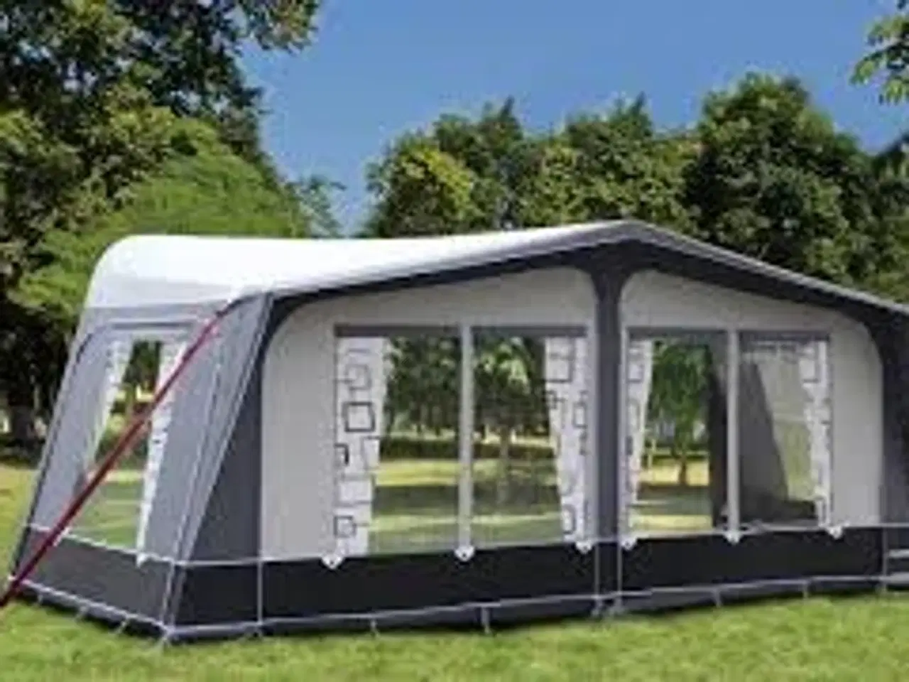 Billede 1 - næsten ny campout fortelt