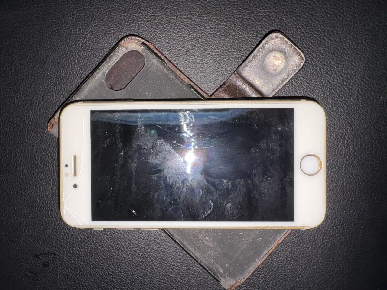 Billede 1 - iPhone 6s 32GB virker fint