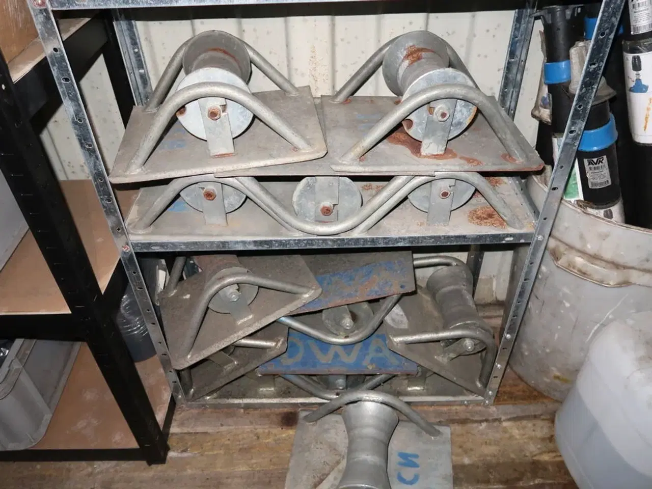 Billede 3 - Lagerreol med div. Afrullere