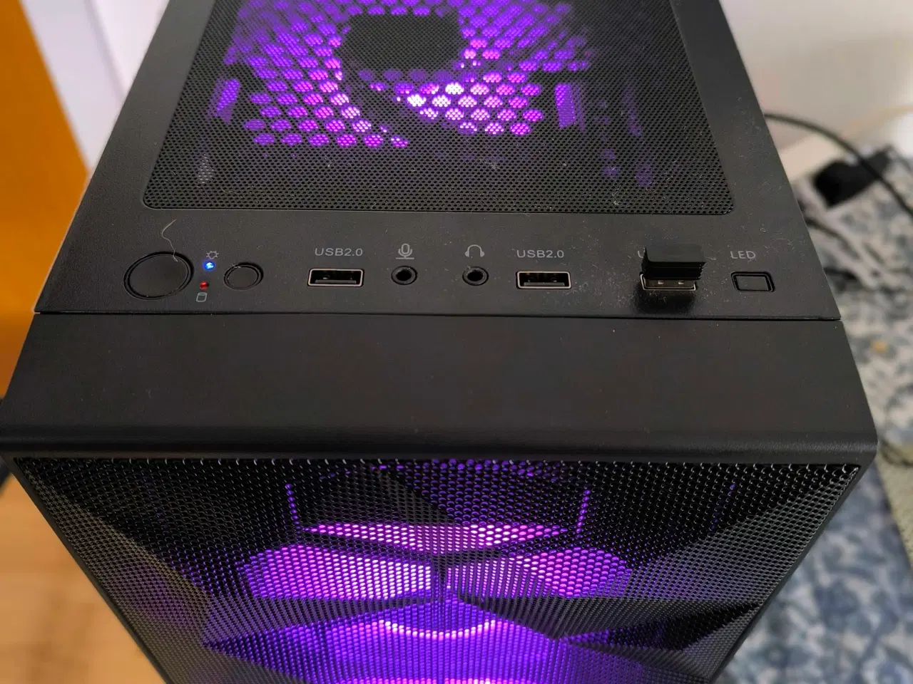 Billede 2 - Gaming PC – RTX 4060 Ti, 32GB RAM & Samsung SSD