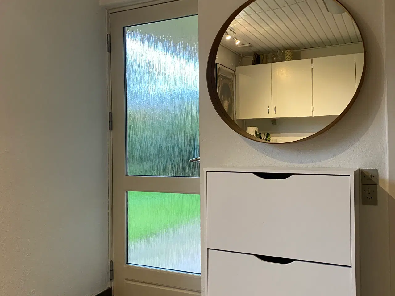 Billede 1 - IKEA STOCKHOLM Rundt vægspejl træramme