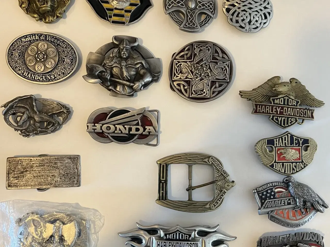 Billede 1 - 17 stk. Bæltespænder