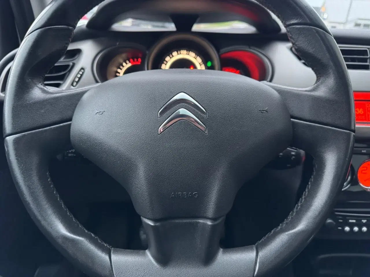 Billede 13 - Citroën C3 1,6 BlueHDi 100 Seduction Complet