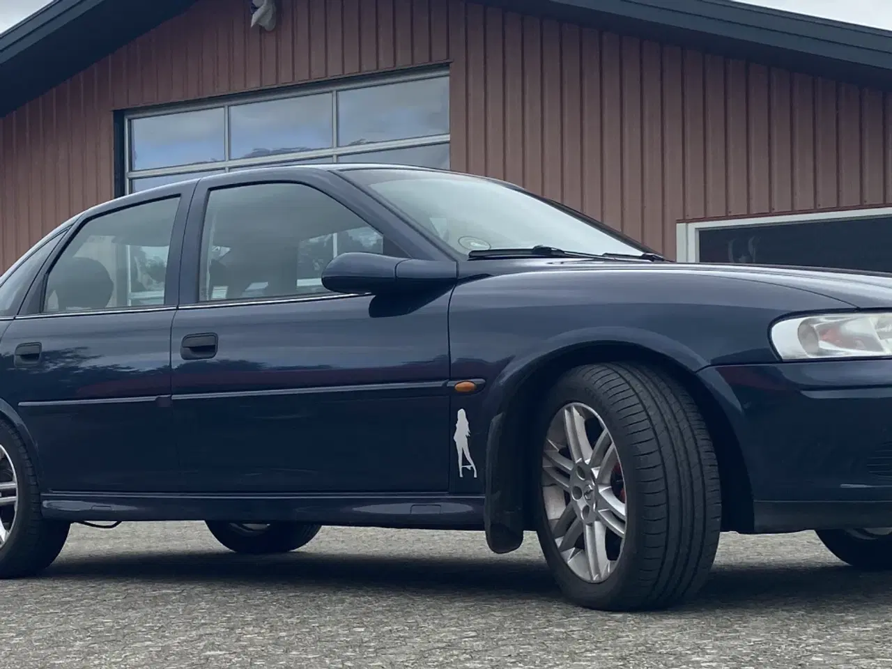 Billede 1 - Fin og velholdt Vectra