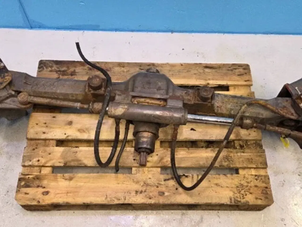 Billede 18 - Massey Ferguson 3085 Foraksel 3429105M91