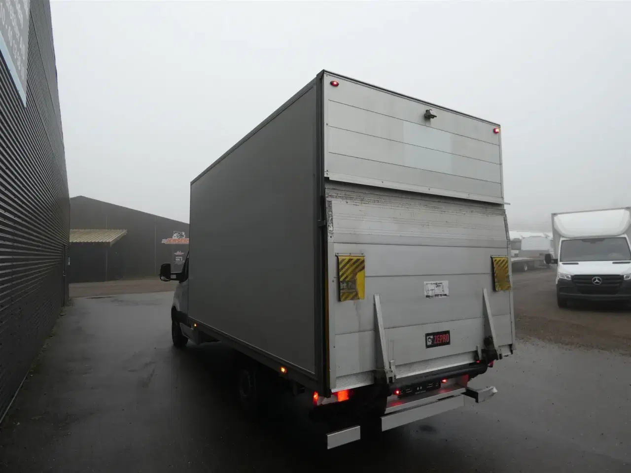 Billede 7 - Mercedes-Benz Sprinter 314 Alukasse m. lift 2,1 CDI A3 FWD 7G-Tronic 143HK Ladv./Chas. Aut.