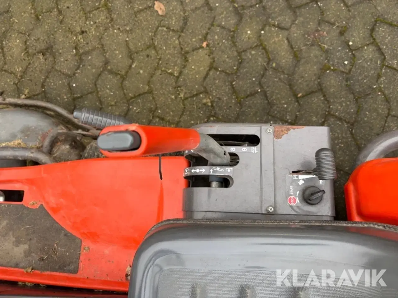 Billede 11 - Græsslåmaskine Husqvarna Rider 155