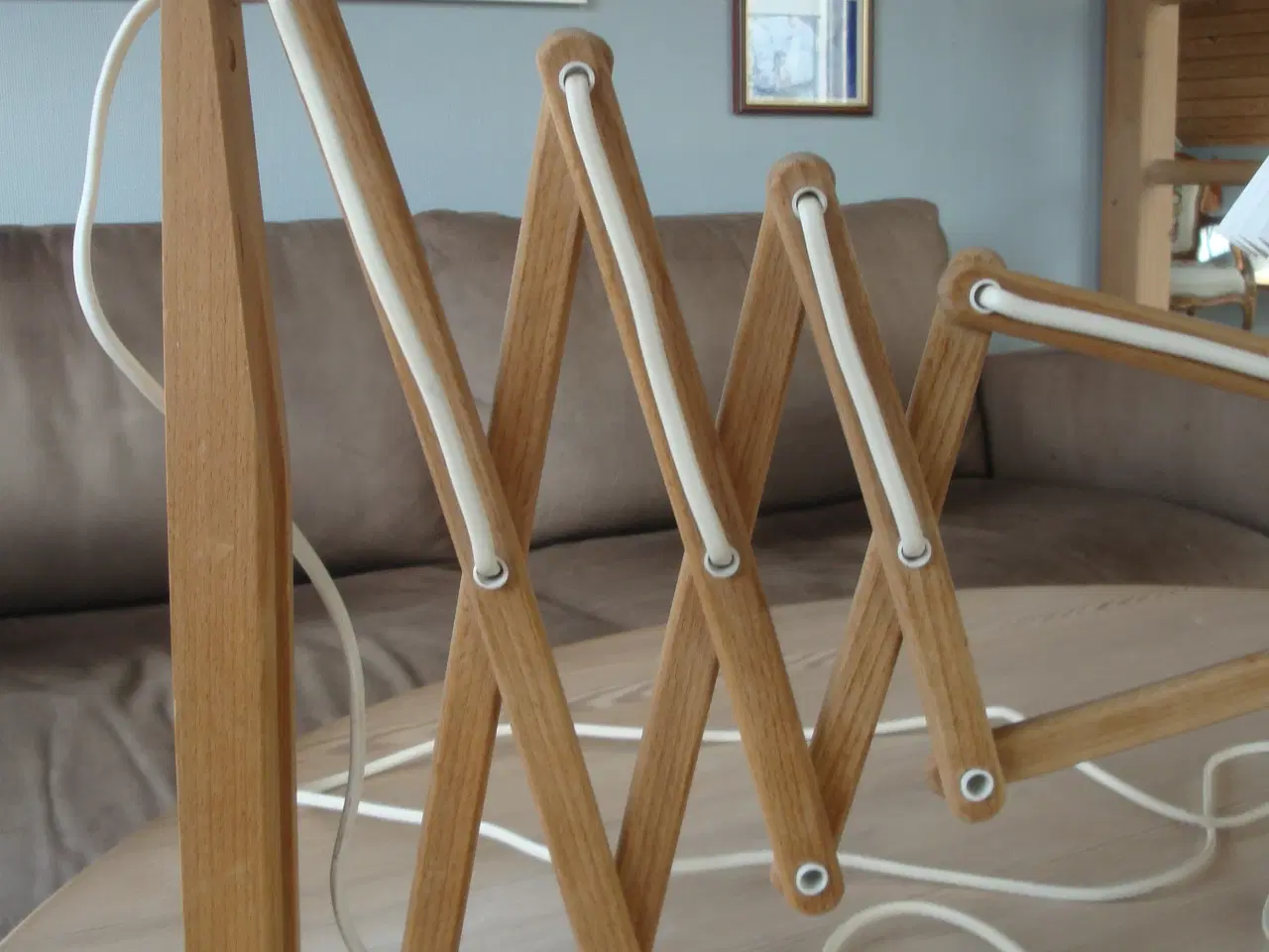 Billede 2 - Le Klint sakselampe bøg med NY skærm - sender gern