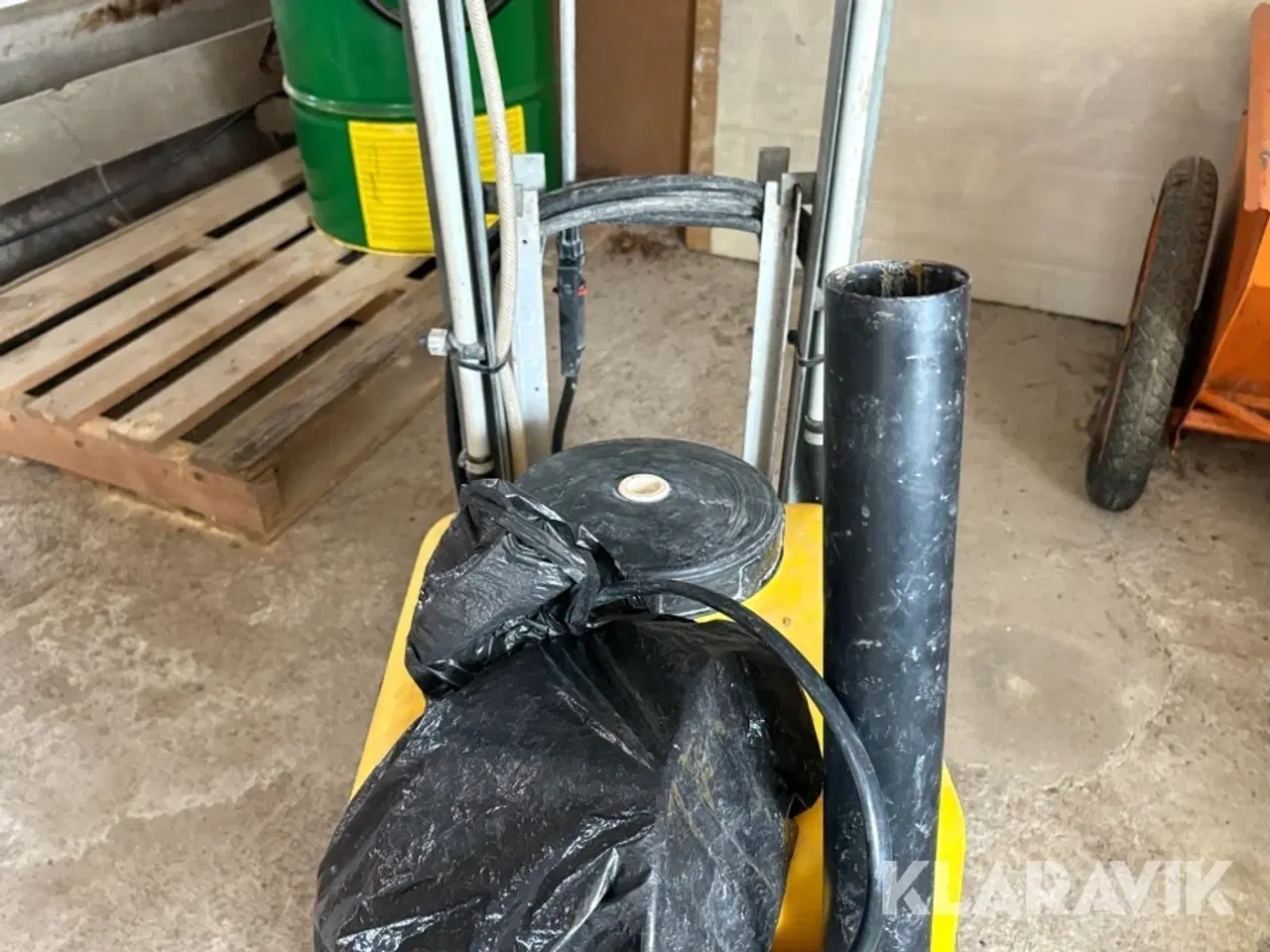 Billede 12 - Sprøjte Berthoud Pulvexel