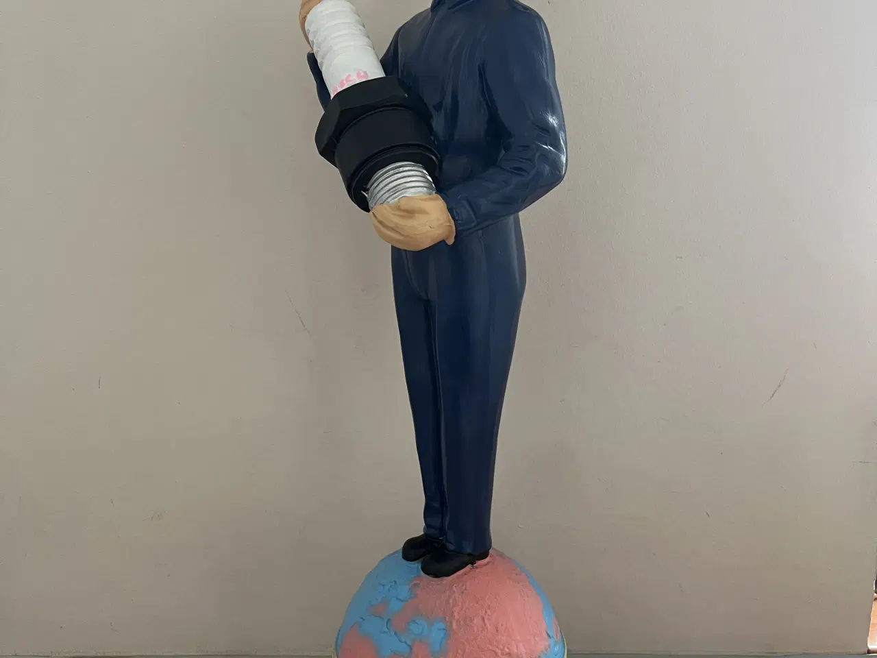 Billede 2 - Rigtig stor Bosch reklame figur