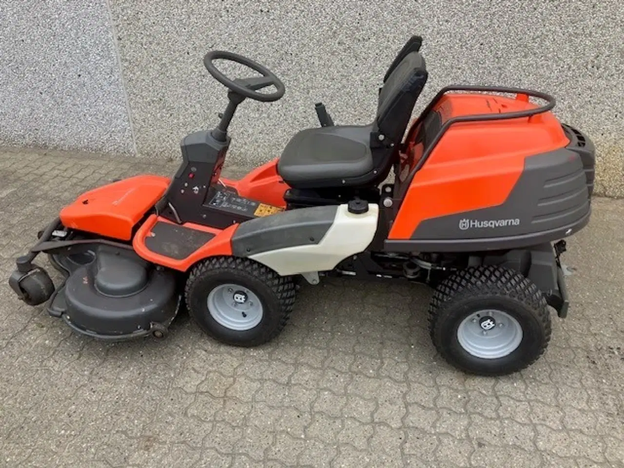 Billede 1 - Husqvarna PF 21 AWD 122 klipper