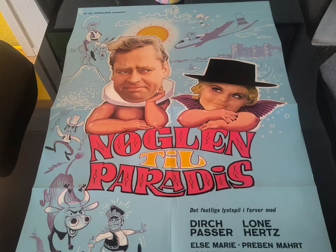 Billede 3 - Filmplakater sælges