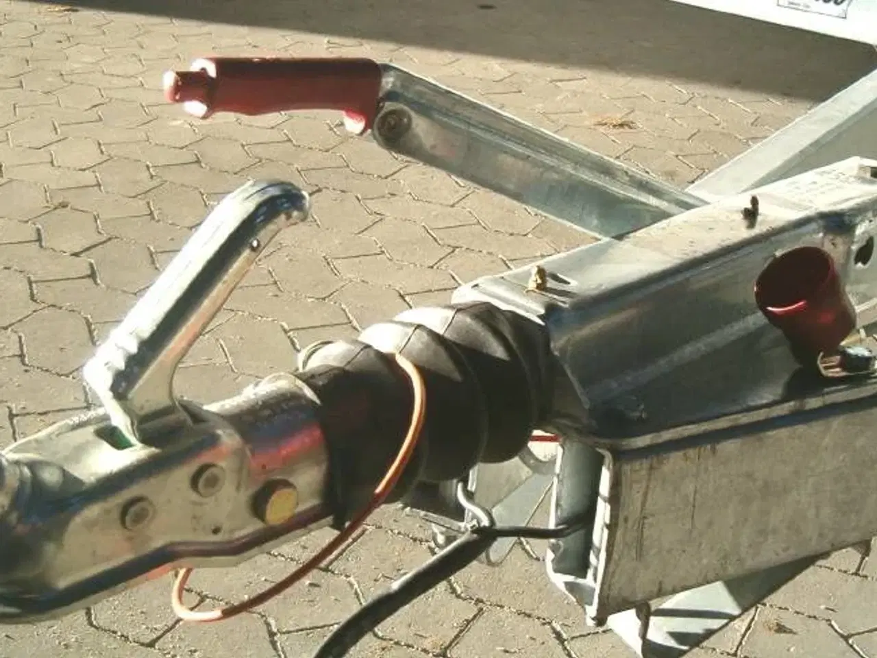 Billede 1 - Alko 251G påløbsbremse til trailere