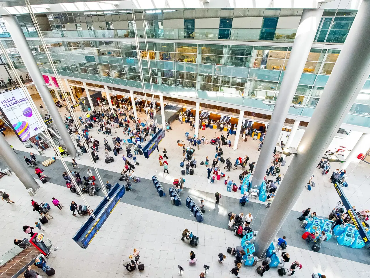 Billede 2 - Flotte kontorer i lufthavnen