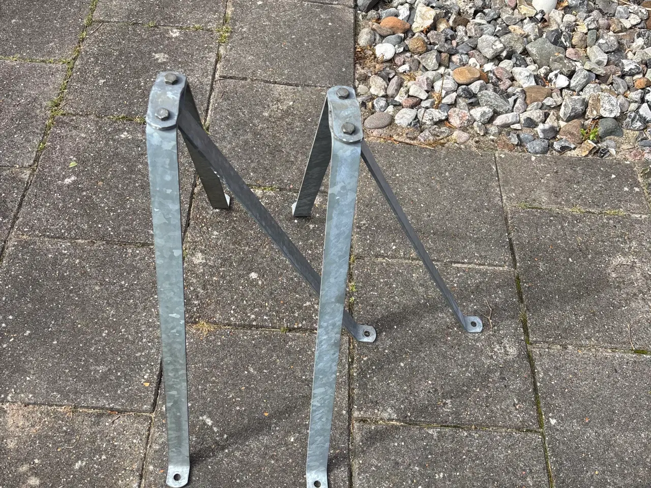 Billede 3 - Vægbeslag til antenne og parabol + stang 