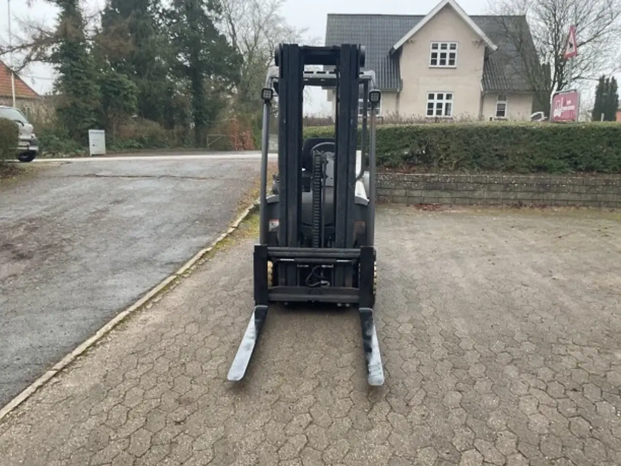 Billede 4 - Crown 1600 kg eltruck med triplexmast, sideskift