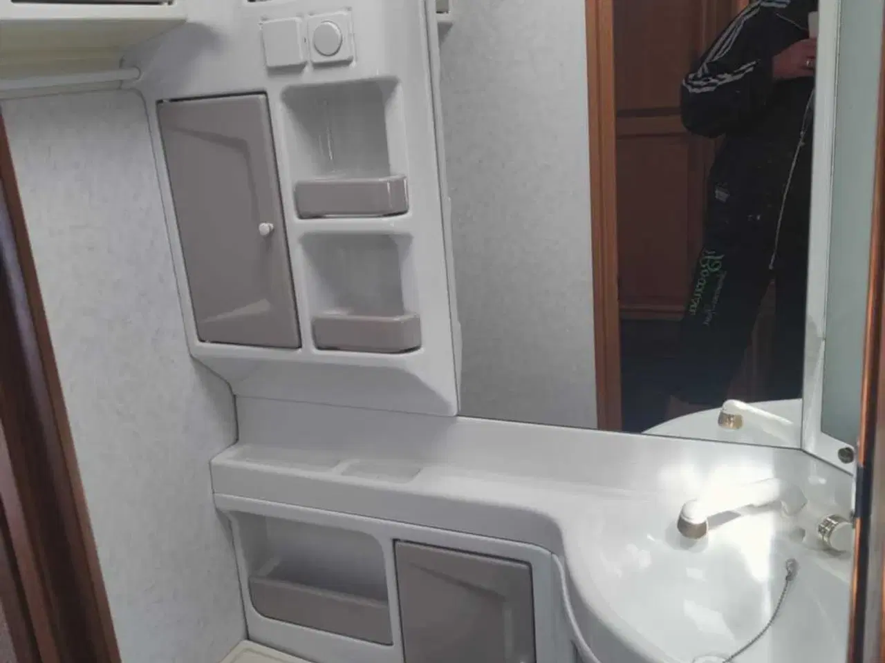 Billede 6 - Brugt campingvogn hobby Prestige 620