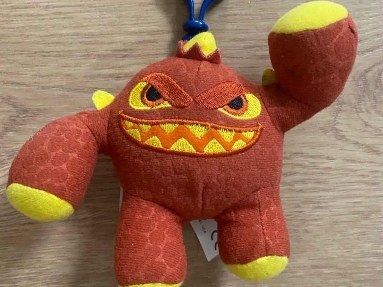 Billede 1 - Bamse nøglering med Skylanders 