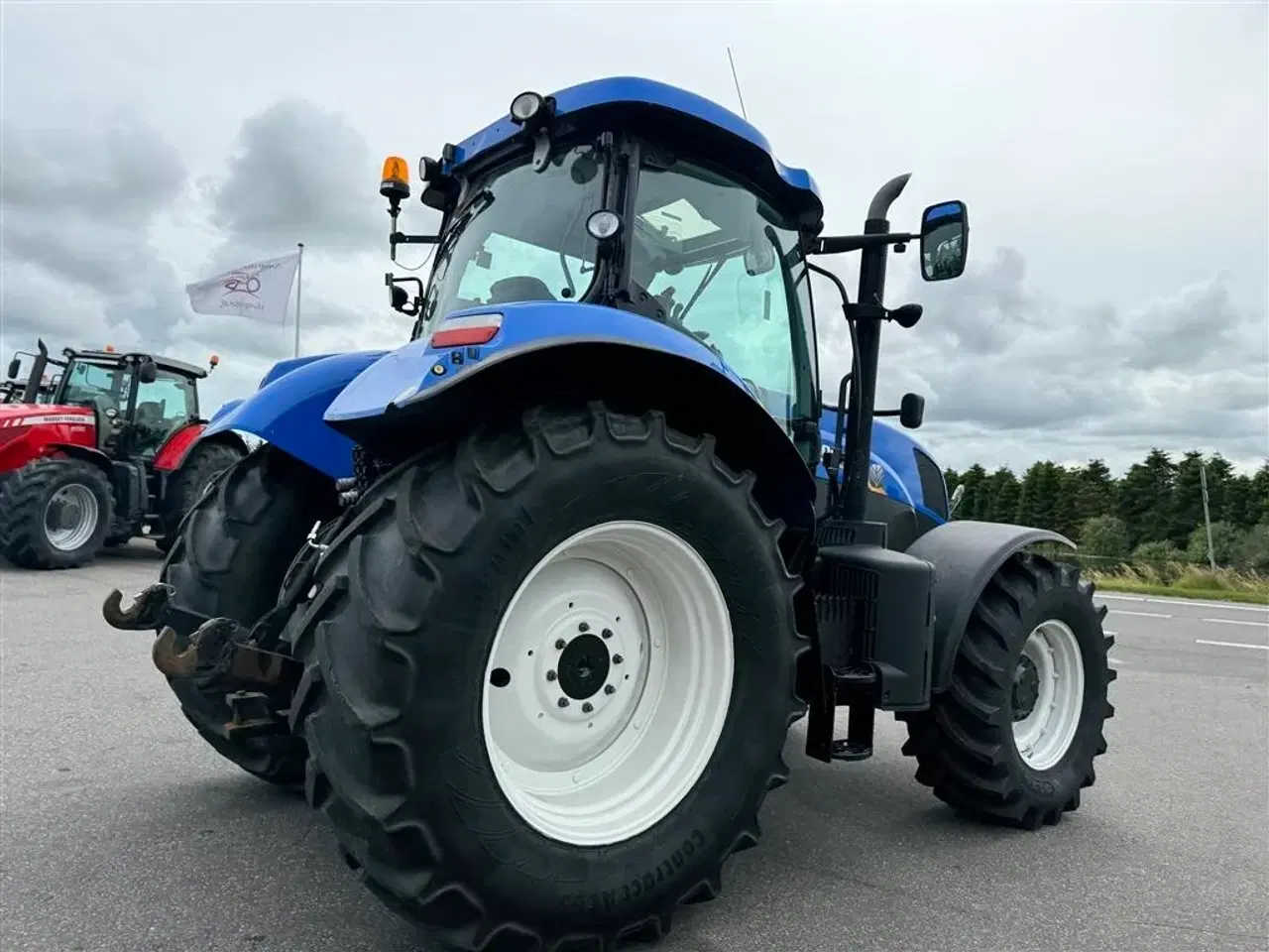 Billede 11 - New Holland T7.170 KUN 5800 TIMER OG FULD AFFJEDRING!