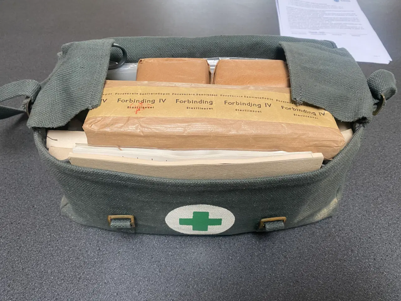 Billede 5 - Civilforsvarsstyrelsen Forbindingsæske A Model 196