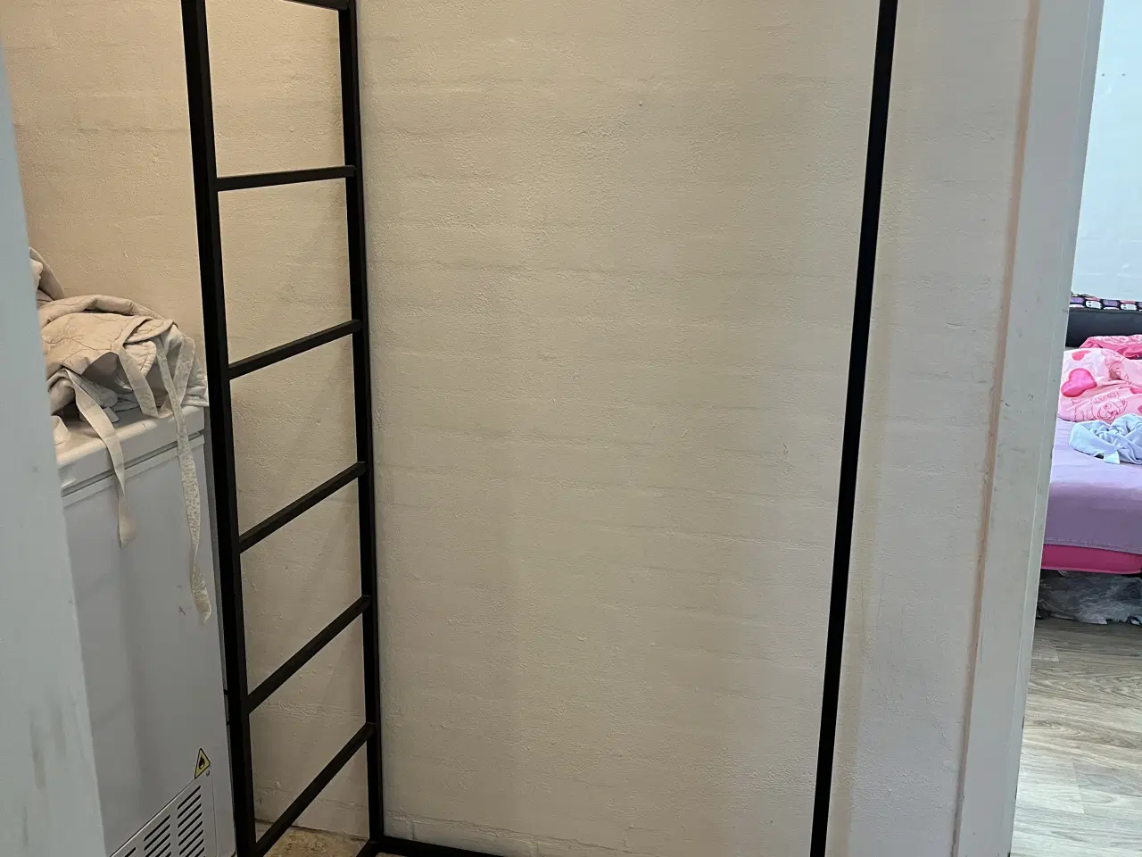 Billede 1 - Stativ til tøj
