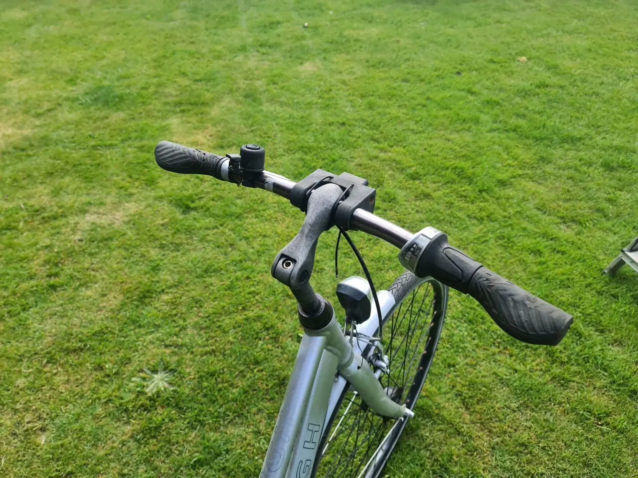 Billede 3 -  Damecykel RALEIGH 28" til salg