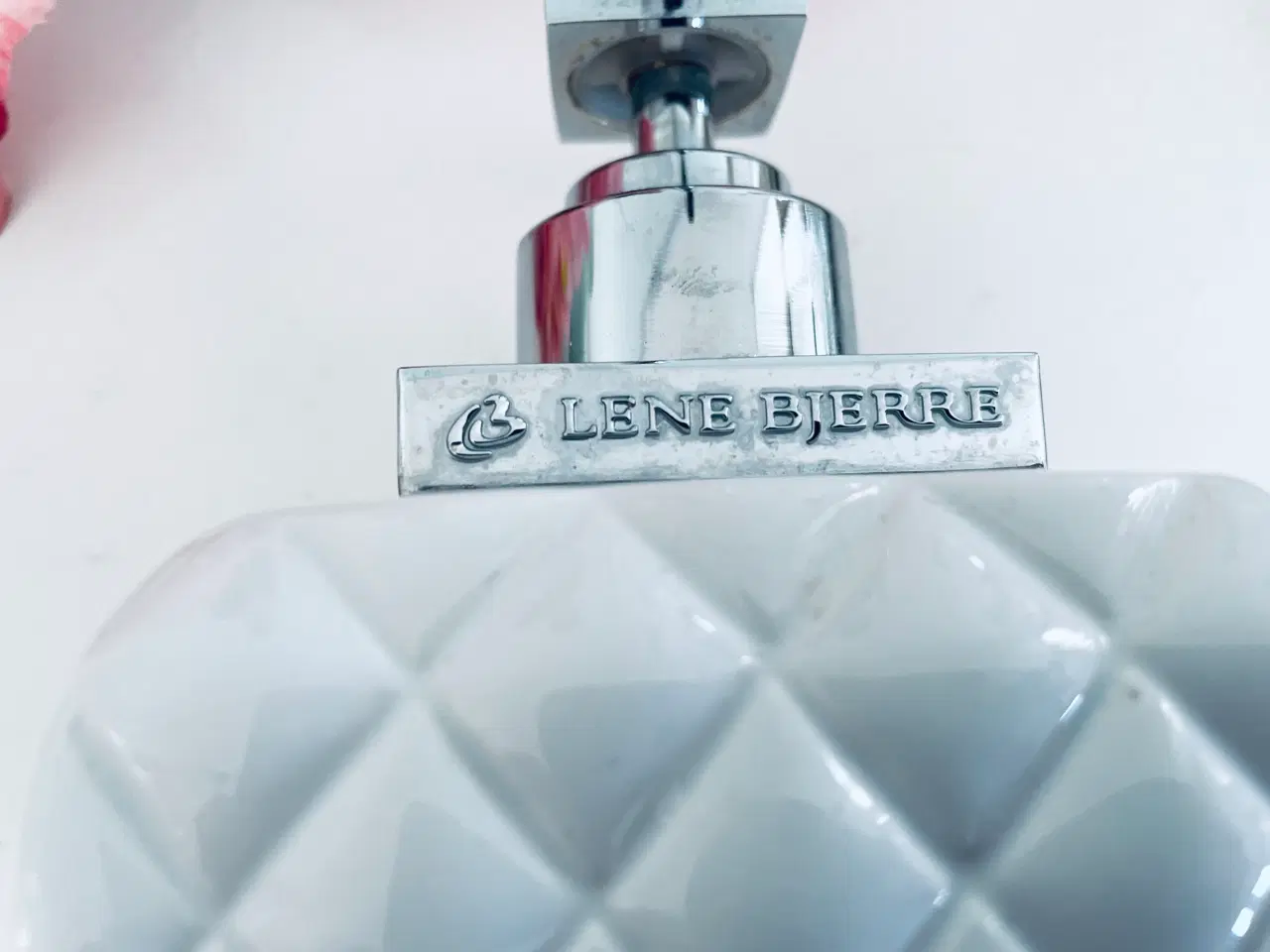 Billede 4 - Lene Bjerre sæbedispenser 