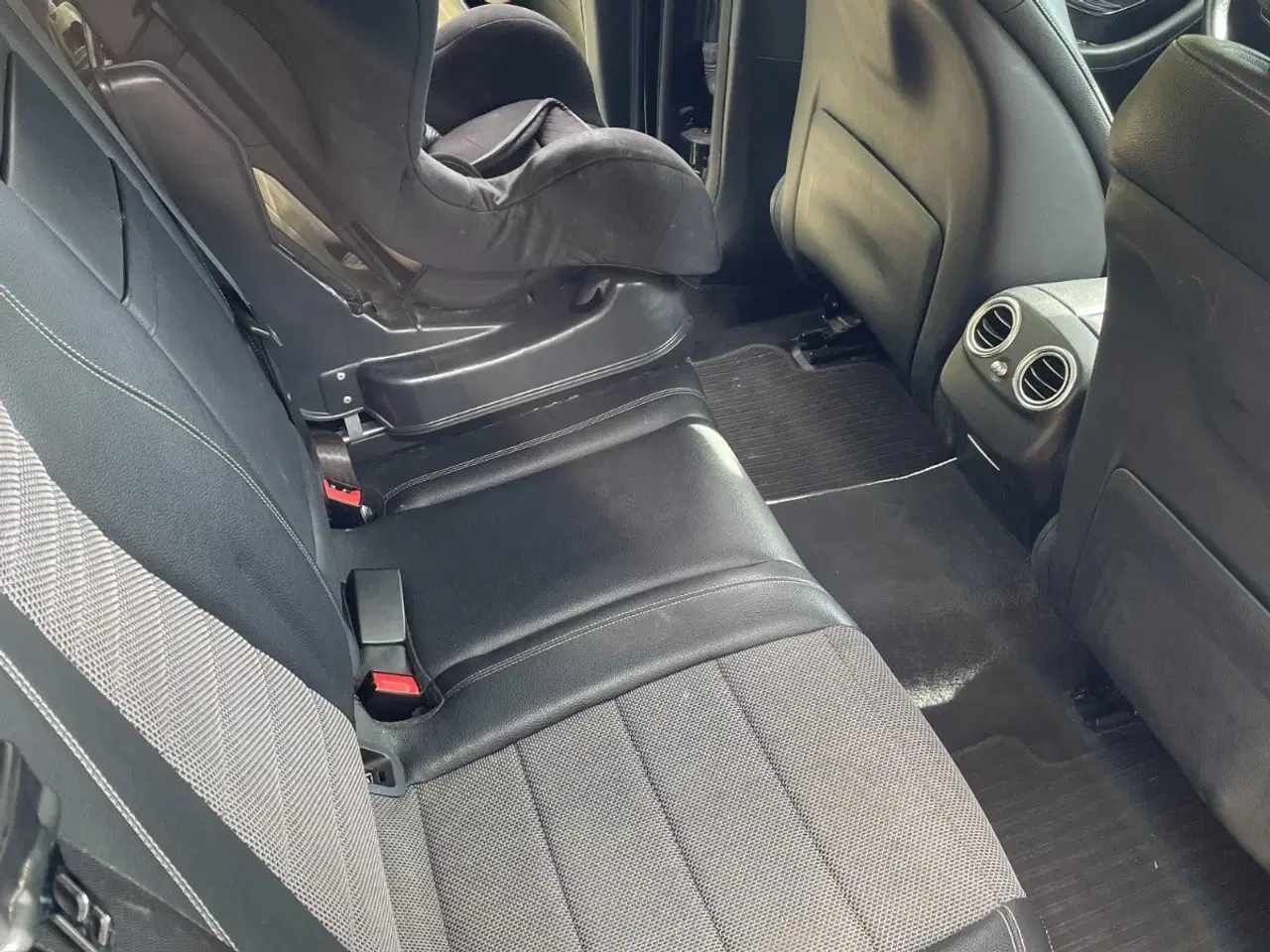 Billede 15 - Mercedes E220 d 2,0 Avantgarde stc. aut.