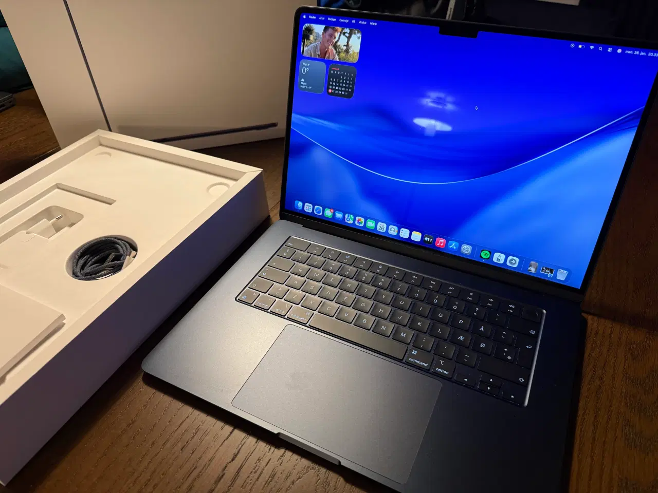 Billede 1 - MacBook Air 15” M2 8/256 GB 2023 99% batteri