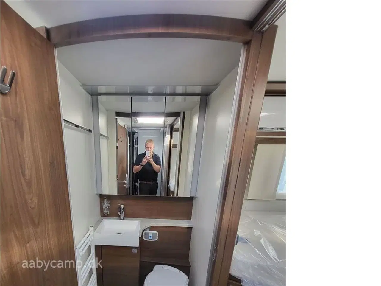 Billede 18 - 0 - Frankia I 740 GD F-Line   Topudstyret Titan 740, 4500 kg, luft bagaksel, 180 HK, Alde Centralvarme