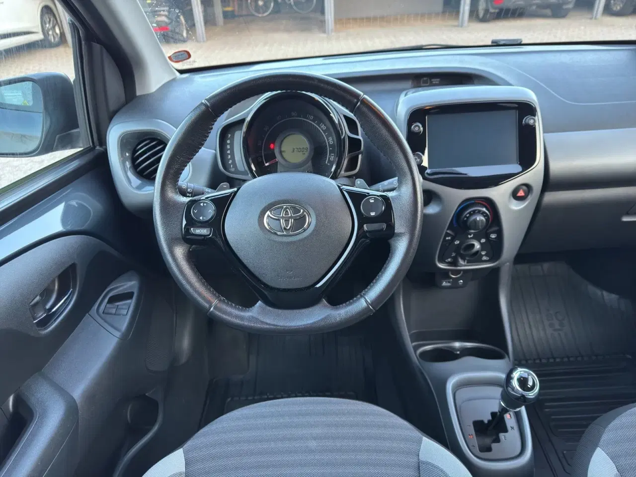 Billede 11 - Toyota Aygo 1,0 VVT-i x-plore x-shift