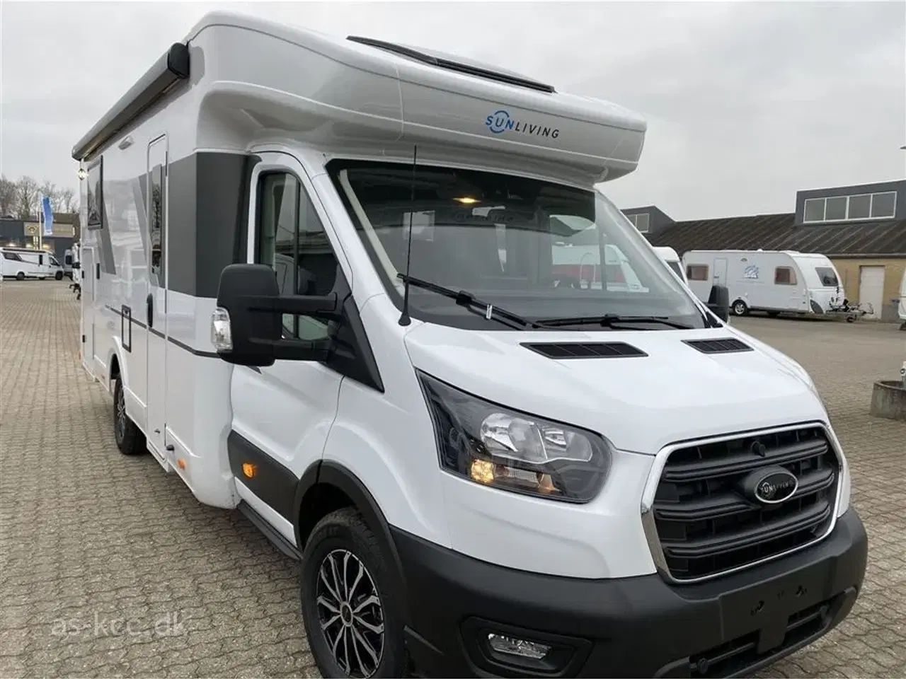 Billede 1 - 2026 - Sun Living S 72 DL Automatgear 165 HK   Ny Sun Living S72 DL Automatgear