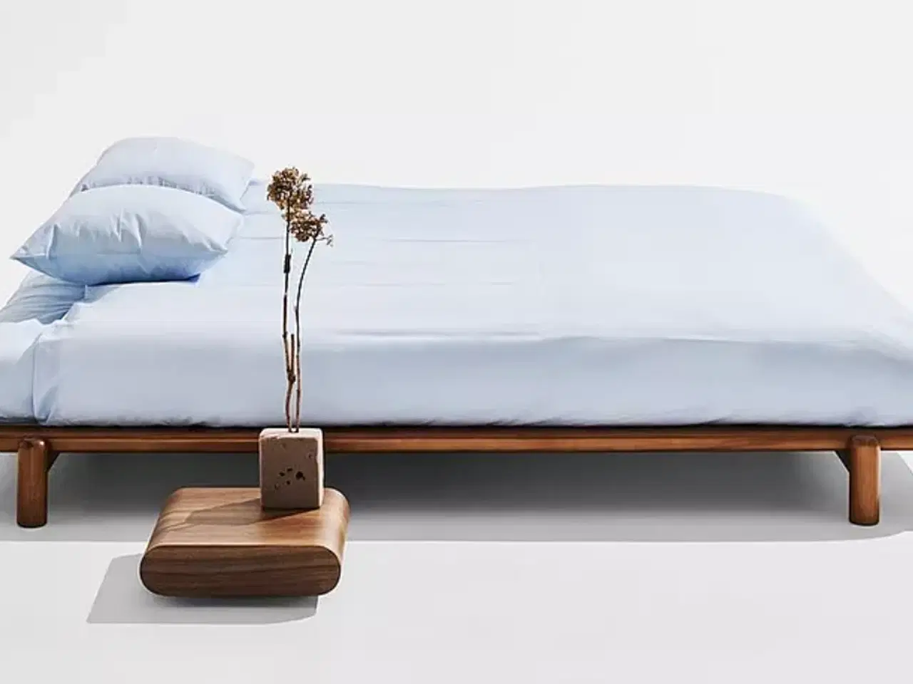 Billede 1 - Sengeramme fra Pastill (fyrretræ)