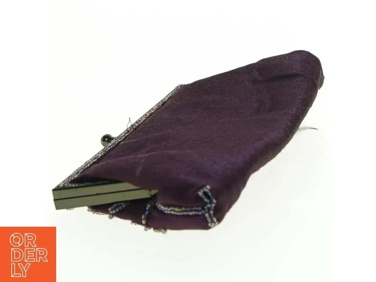 Billede 4 - Broderet clutch i mørkelilla (str. 26 x 13 cm)