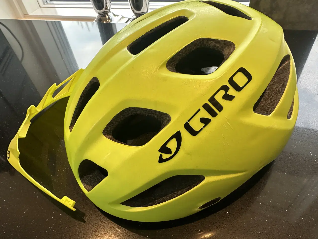 Billede 2 - GIRO cykelhjelm som ny
