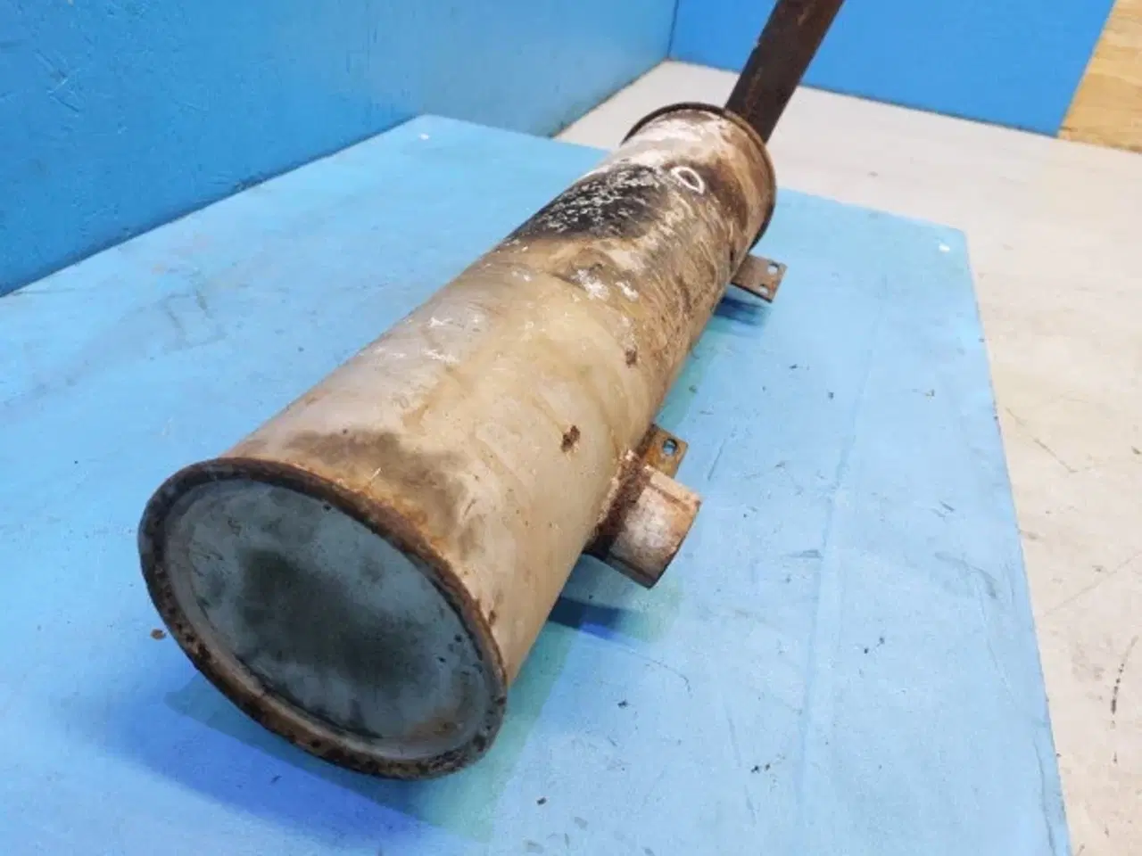 Billede 4 - Kramer 712 Udstødning 0643210101