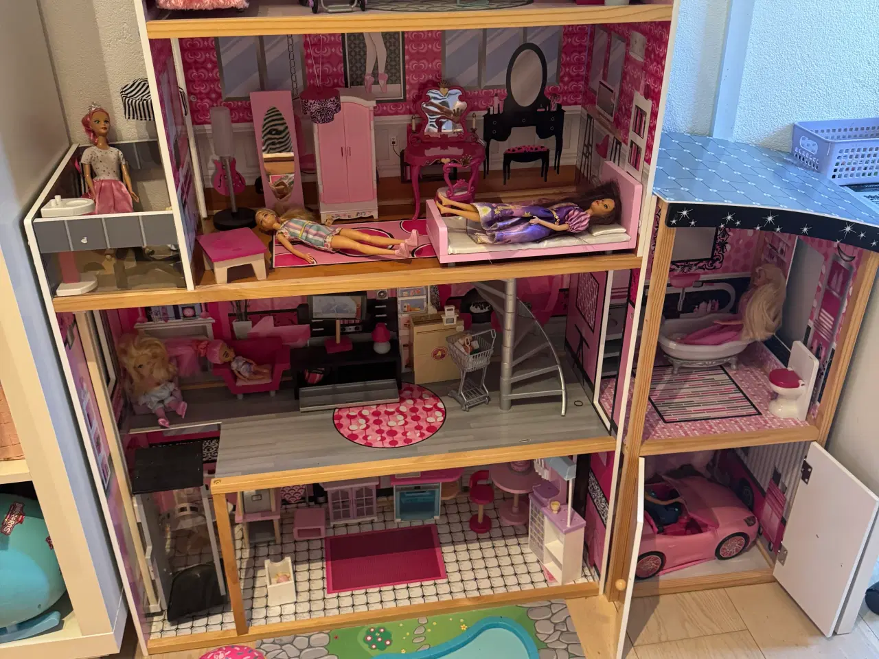 Billede 3 - Dukkehus