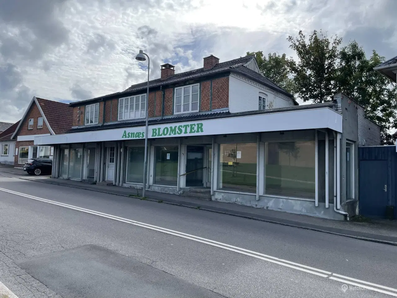 Billede 1 - Erhvervslokale udlejes placeret midt i 4550 Asnæs