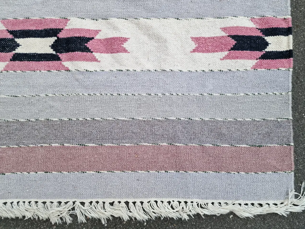 Billede 6 - Håndvævet kelim tæppe.