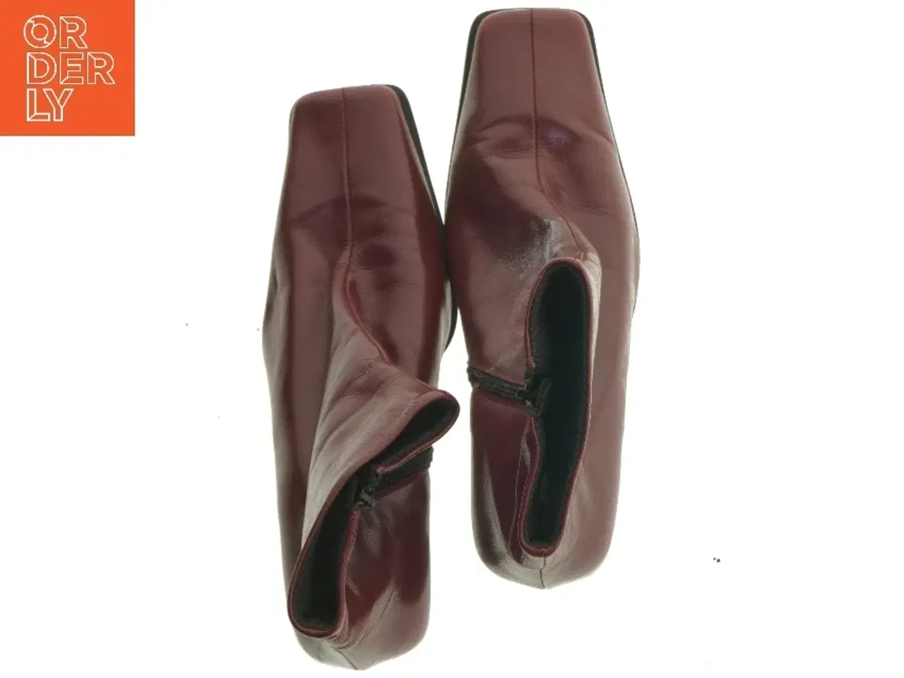 Billede 5 - Burgunderfarvede ankelstøvler fra Pye Concept (str. 39)