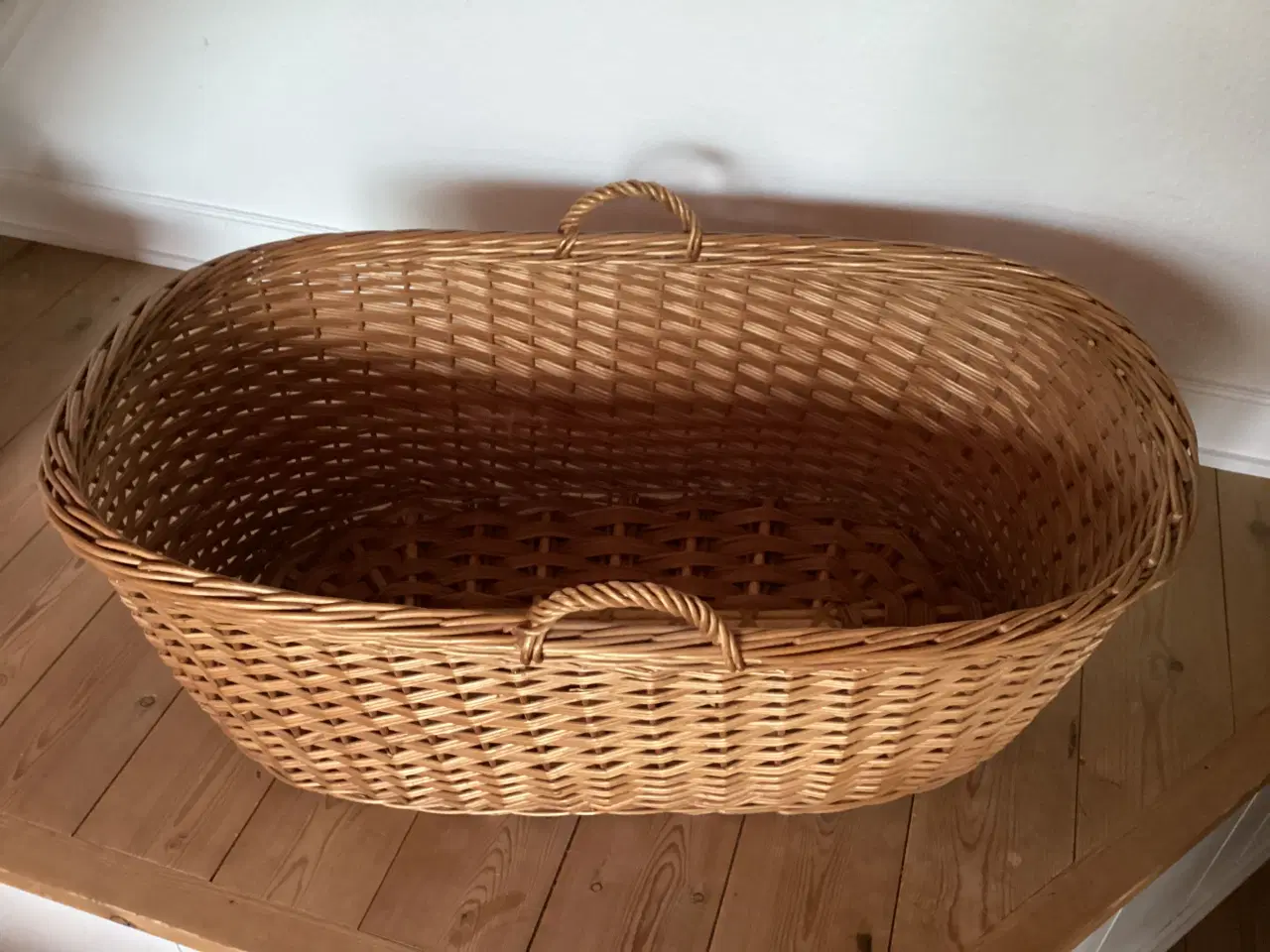 Billede 3 - Stor kurv af pileflet