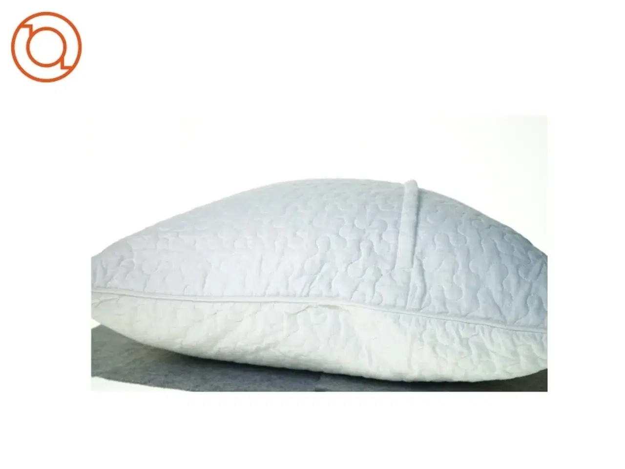 Billede 5 - Puder og sengetæppe (str. 250 x 260 cm og 60 x 60 cm)