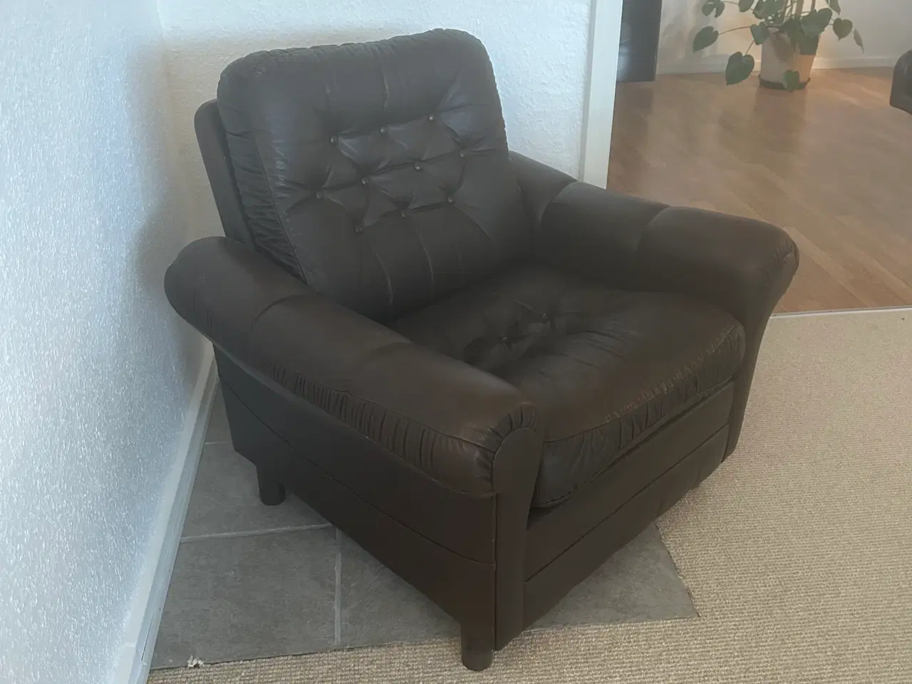 Billede 3 - Chesterfield Stil Lænestol Retro Brun Læder