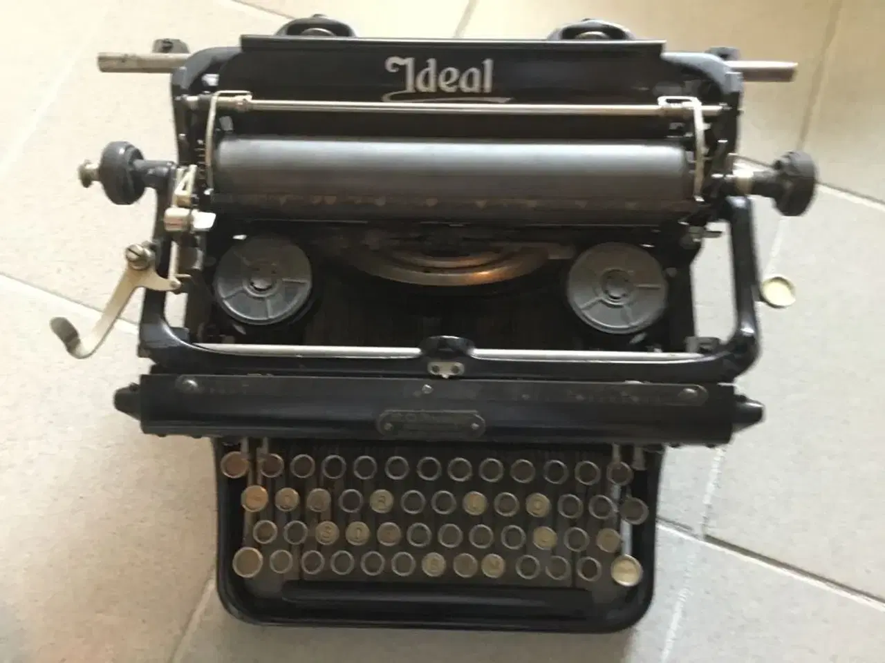 Billede 1 - ANTIK Ideal skrivemaskine