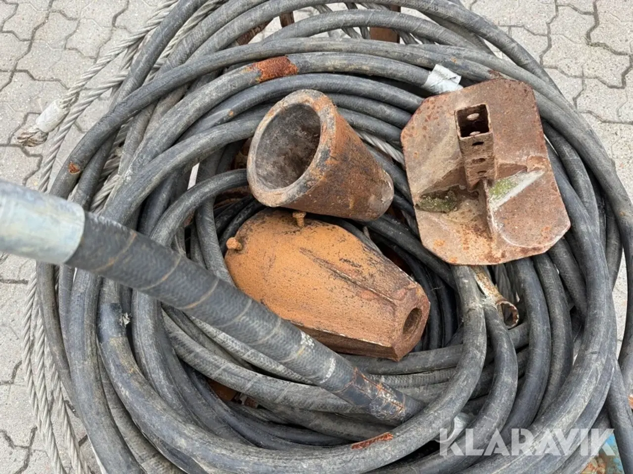 Billede 5 - Jordraketter med udsty