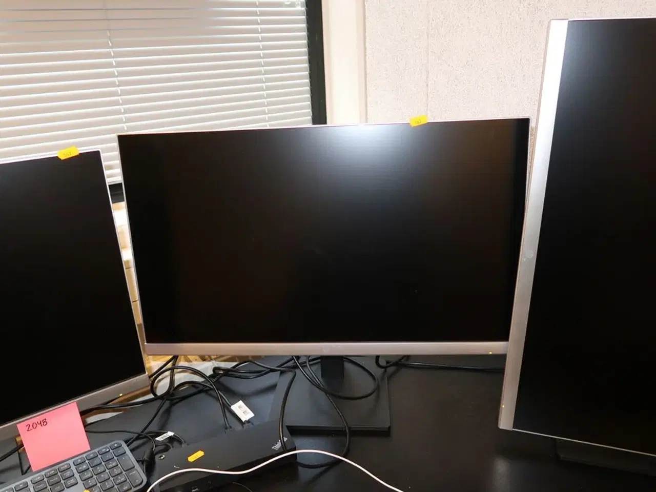 Billede 3 - 3 stk. computerskærme HP 27mq med dockingstation LENOVO Thinkpad Hybrid m.m.