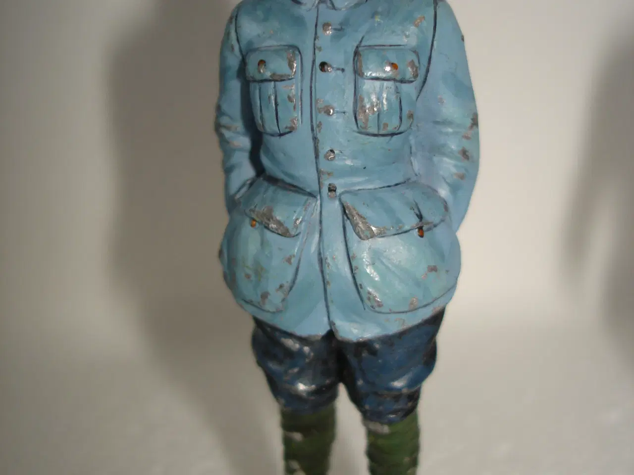 Billede 9 - Gasmaske m.m. 