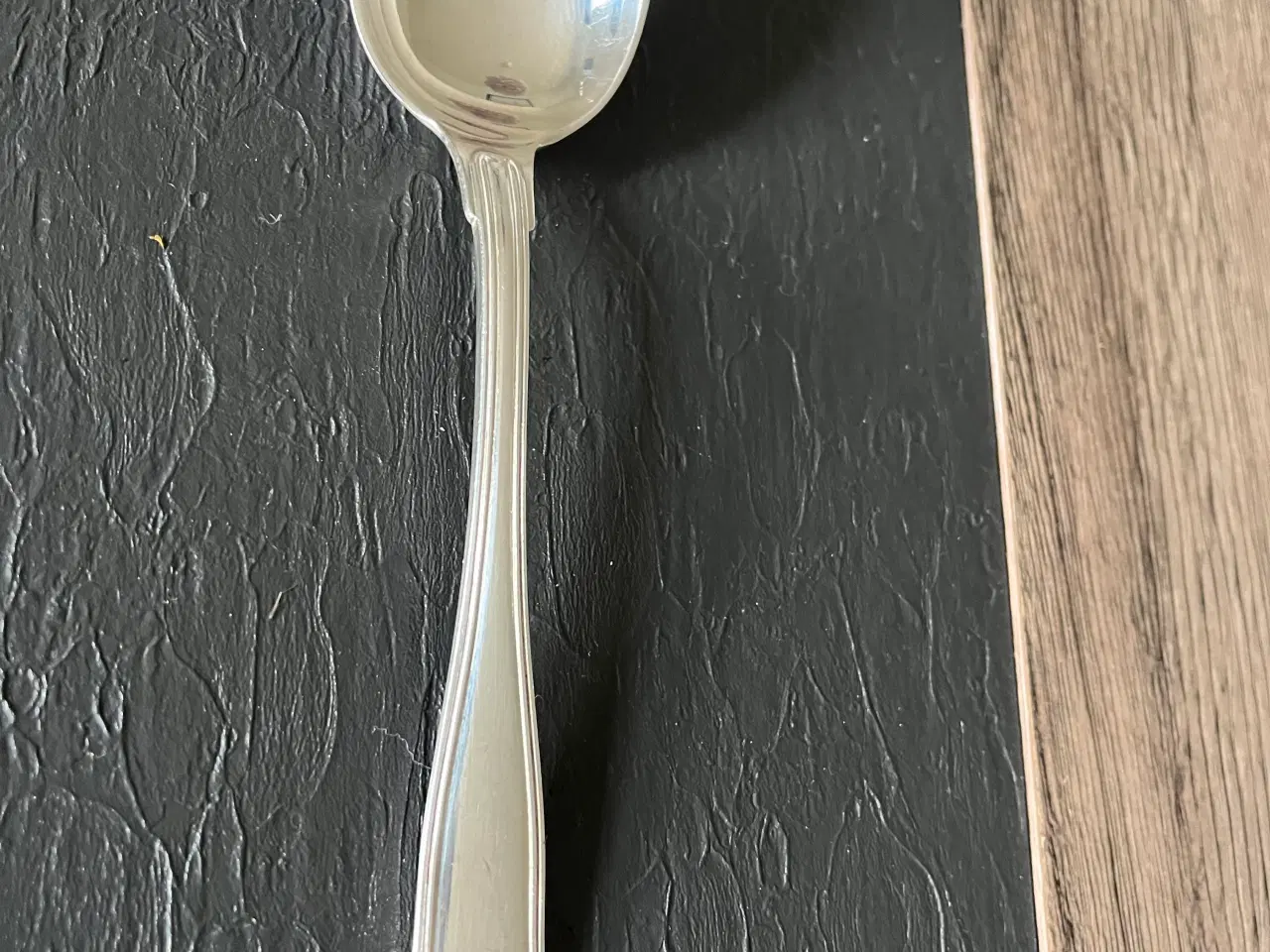 Billede 2 - Sølvske dobbelt riflet 19 cm