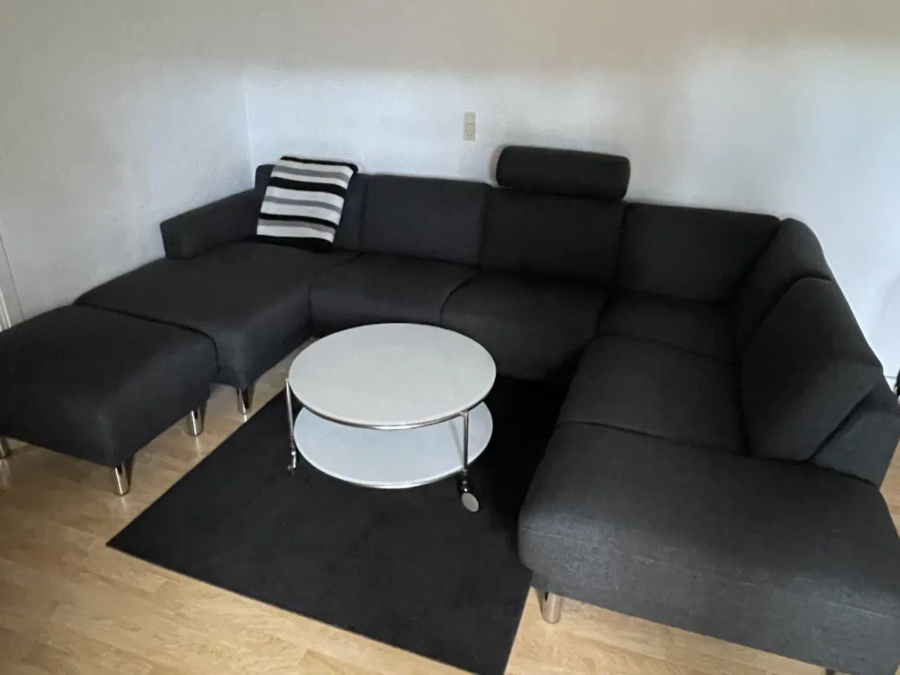 Billede 3 - Ilva U sofa i god stand